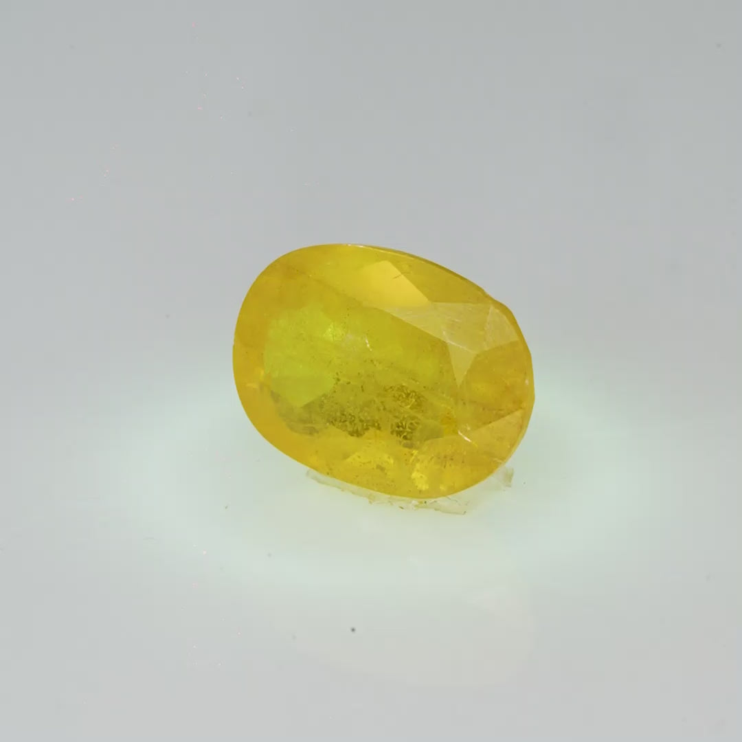 Natural Yellow Sapphire - 4.89 Carats