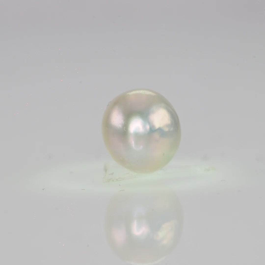 Natural Fresh Water Pearl - 3.42 Carats V