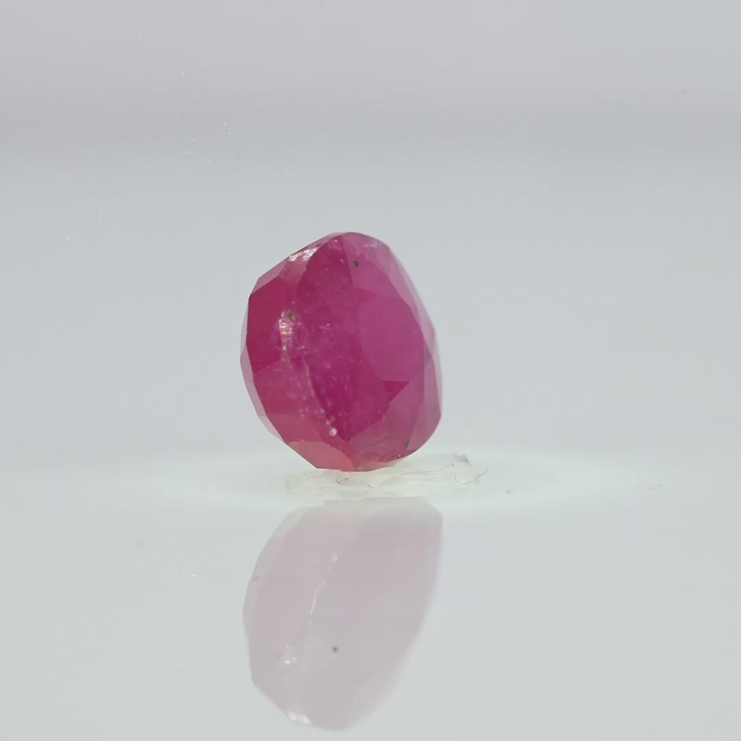 Natural Ruby - 7.04 Carats