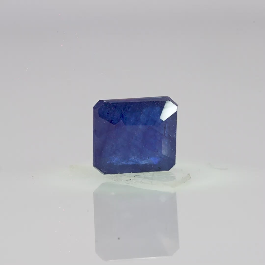 Natural Blue Sapphire - 5.05 Carats