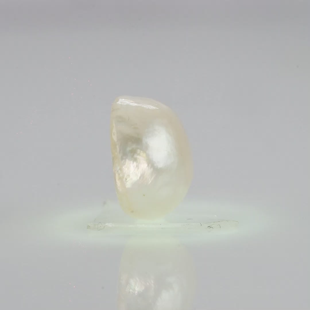 Natural Fresh Water Pearl - 4.86 Carats V