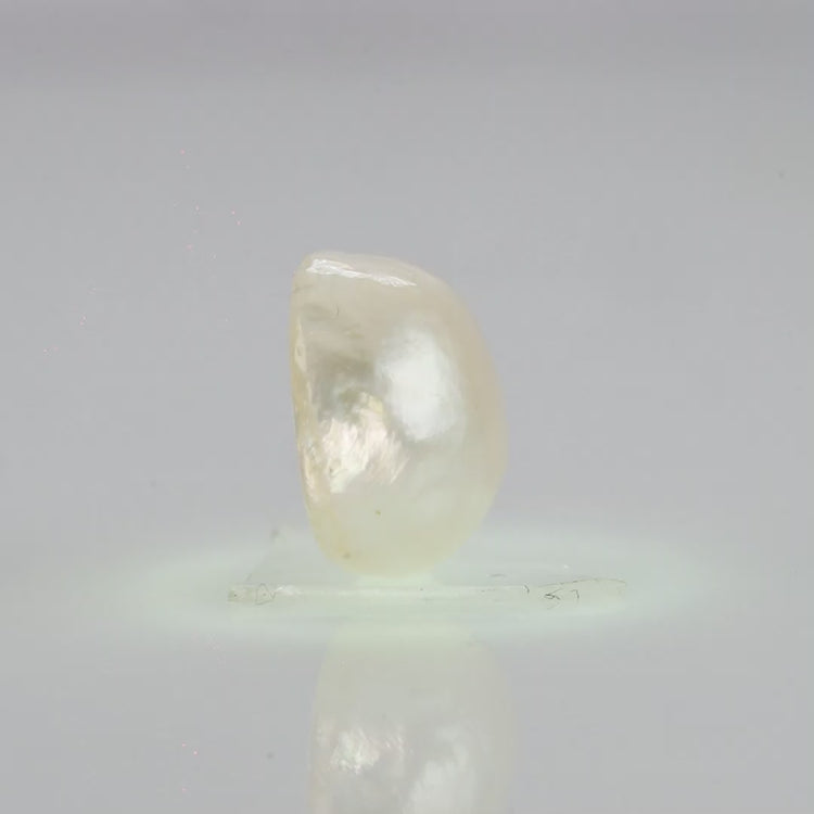 Natural Fresh Water Pearl - 4.86 Carats V