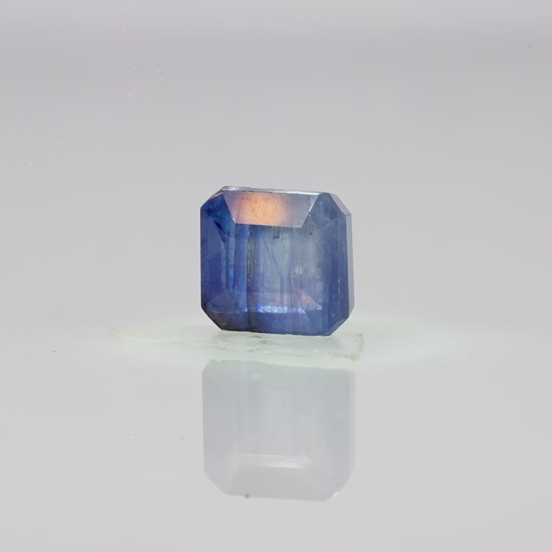 Natural Blue Sapphire - 4.6 Carats