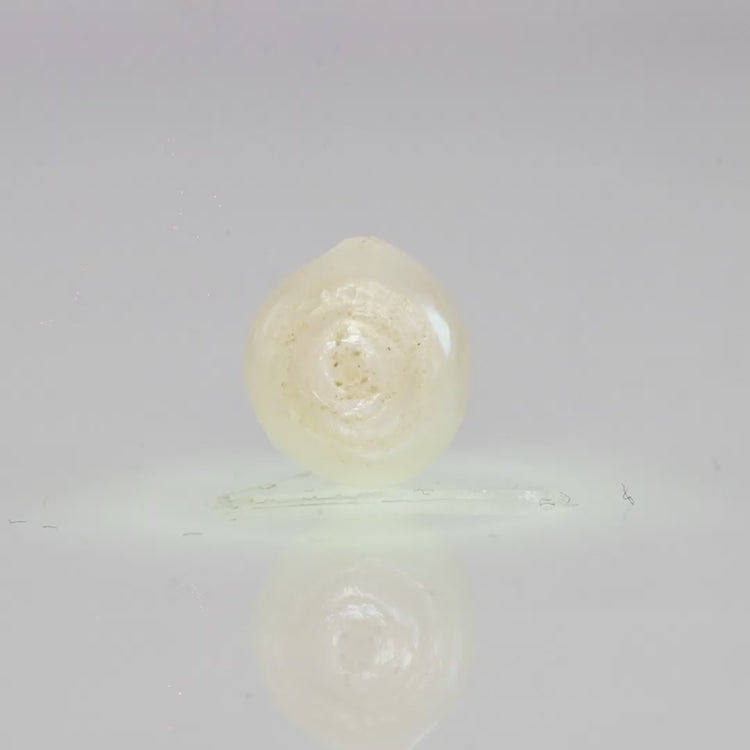 Natural Fresh Water Pearl - 3.62 Carats V