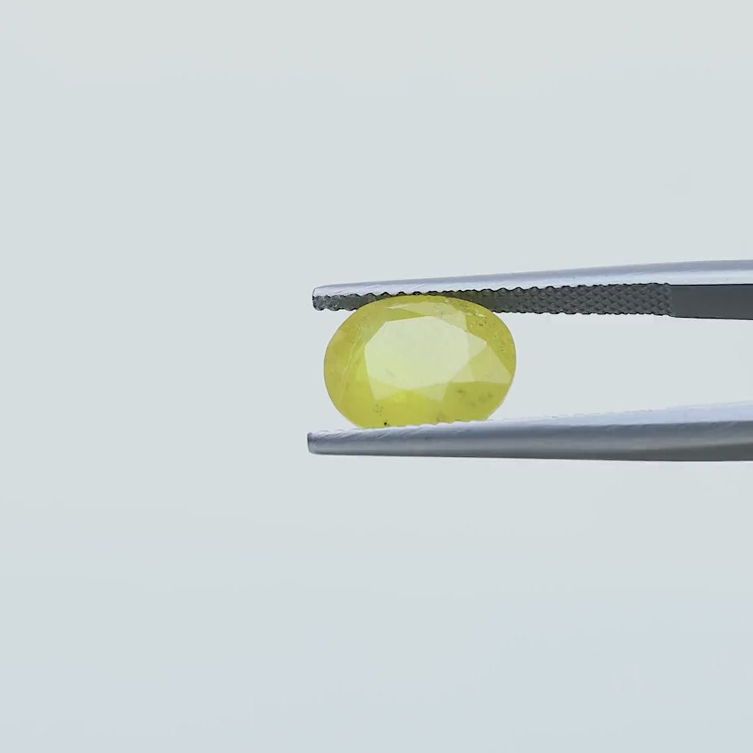 Yellow Sapphire - 4.94 Carats