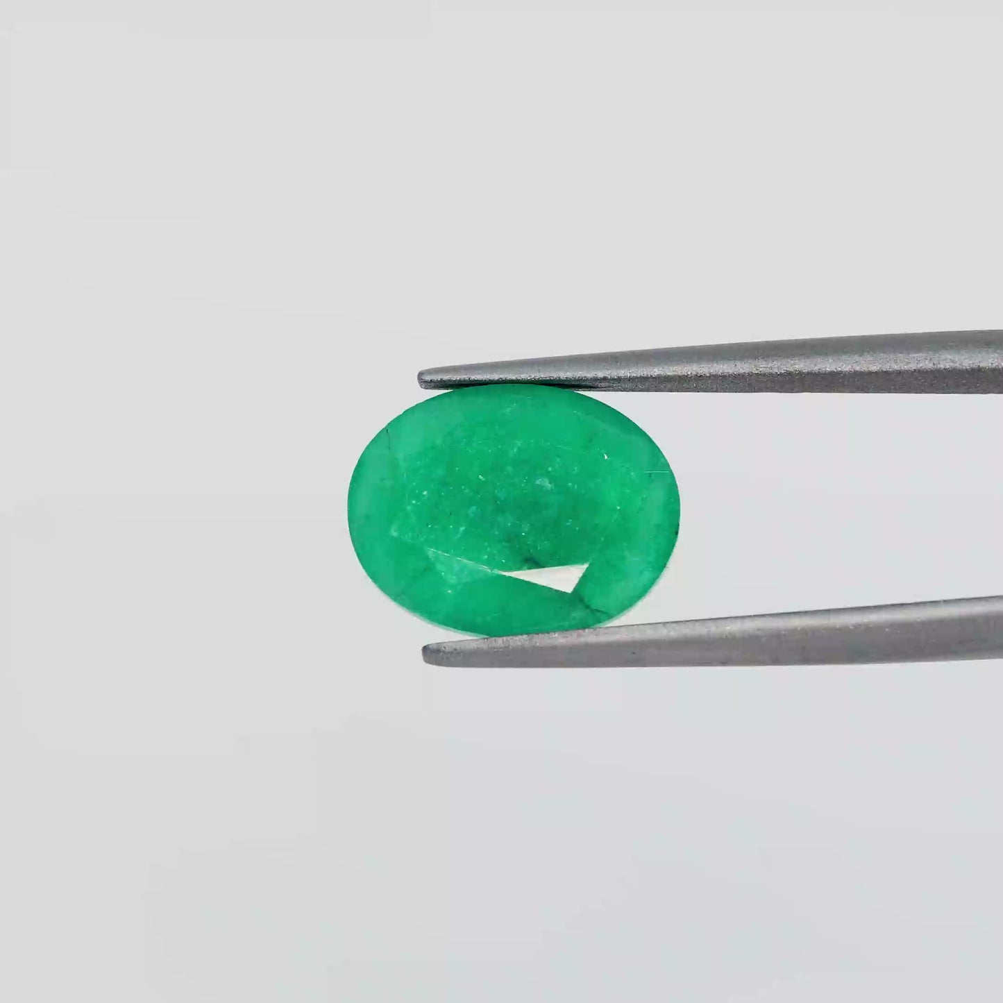 Emerald - 5.69 Carats