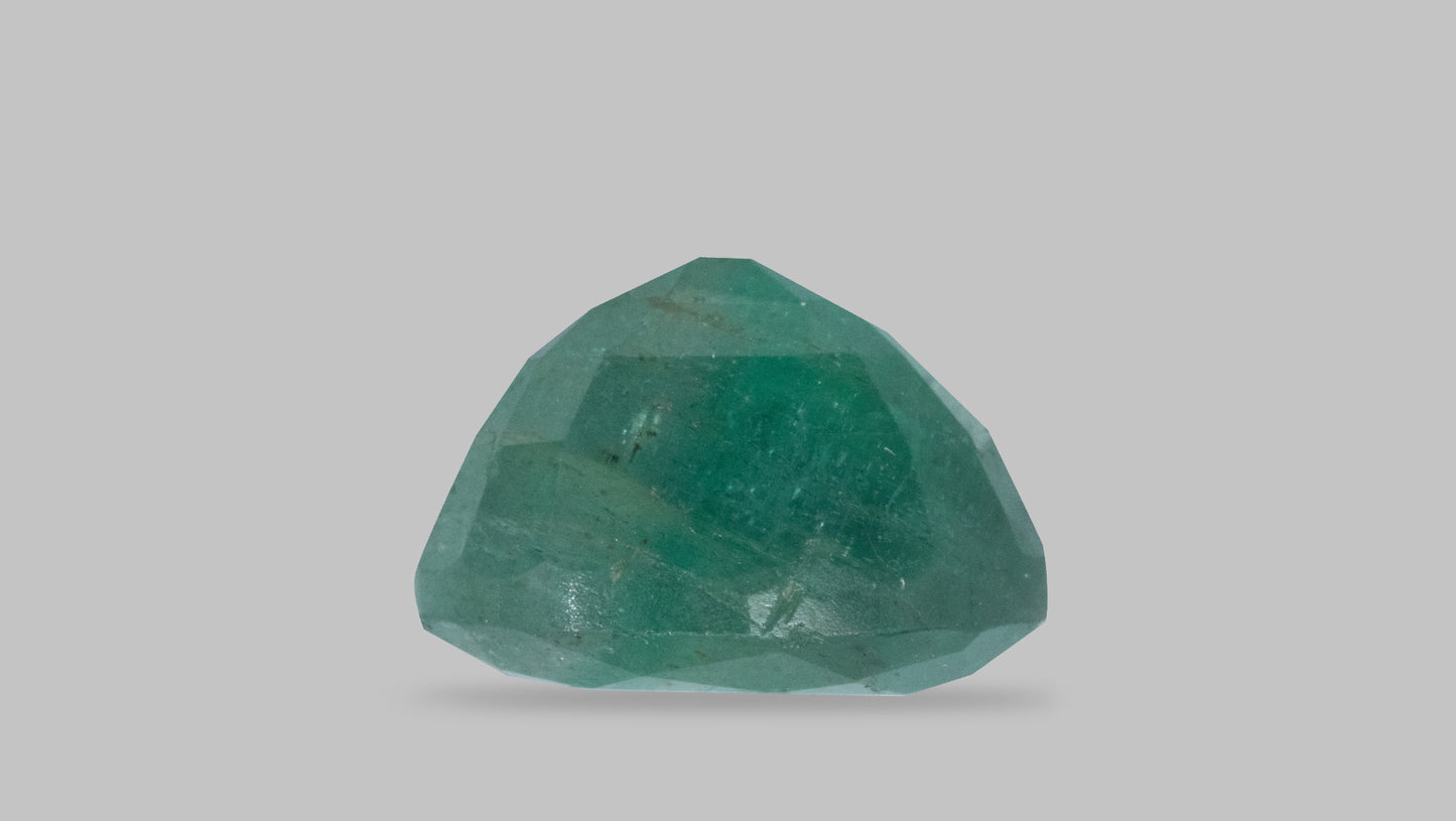 Natural Zambian Emerald (Panna) 4.10 Carats - Media 2