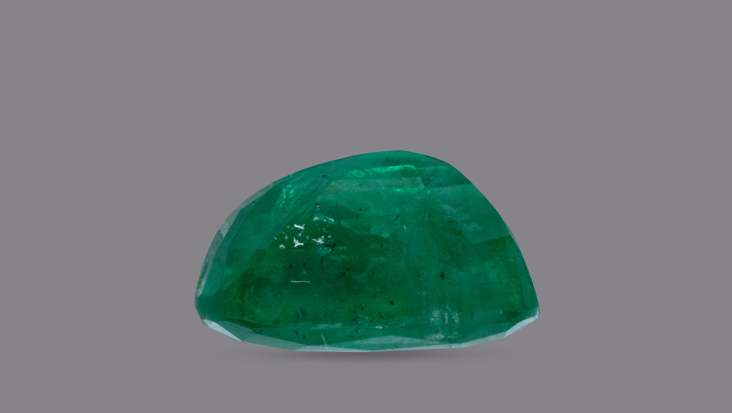 
                    
                      Natural Zambian Emerald (Panna) 3.67 Carats - Media 3
                    
                  