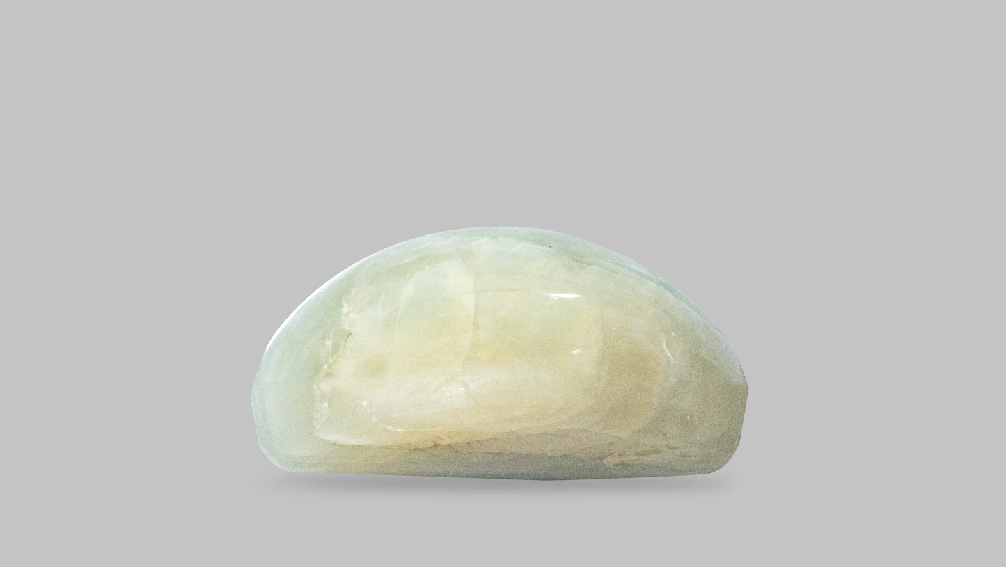 
                    
                      NATURAL CAT'S EYE (Lehsuniya) 4.56 CARATS - Media 3
                    
                  